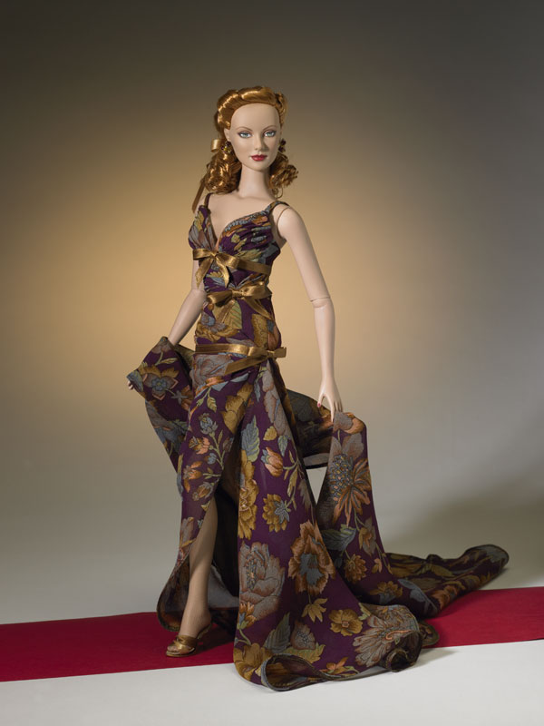 TONNER 16 Starr of the Red Carpet Daphne Dimples   E5BSDD01  